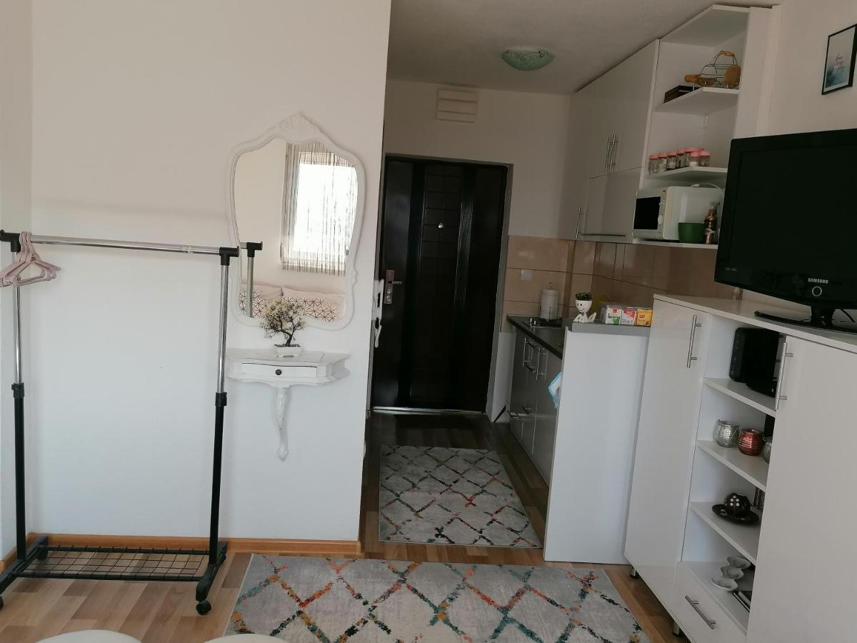 Studio Apartman Zenica Exterior foto